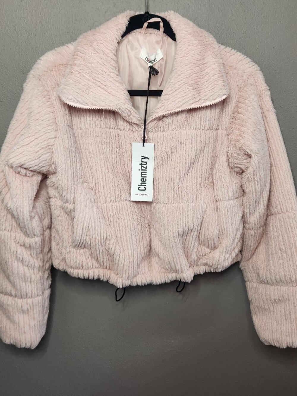 Love Chemiztry Pink Faux Fur Teddy Jacket Cropped NWT Medium - Picture 1 of 8